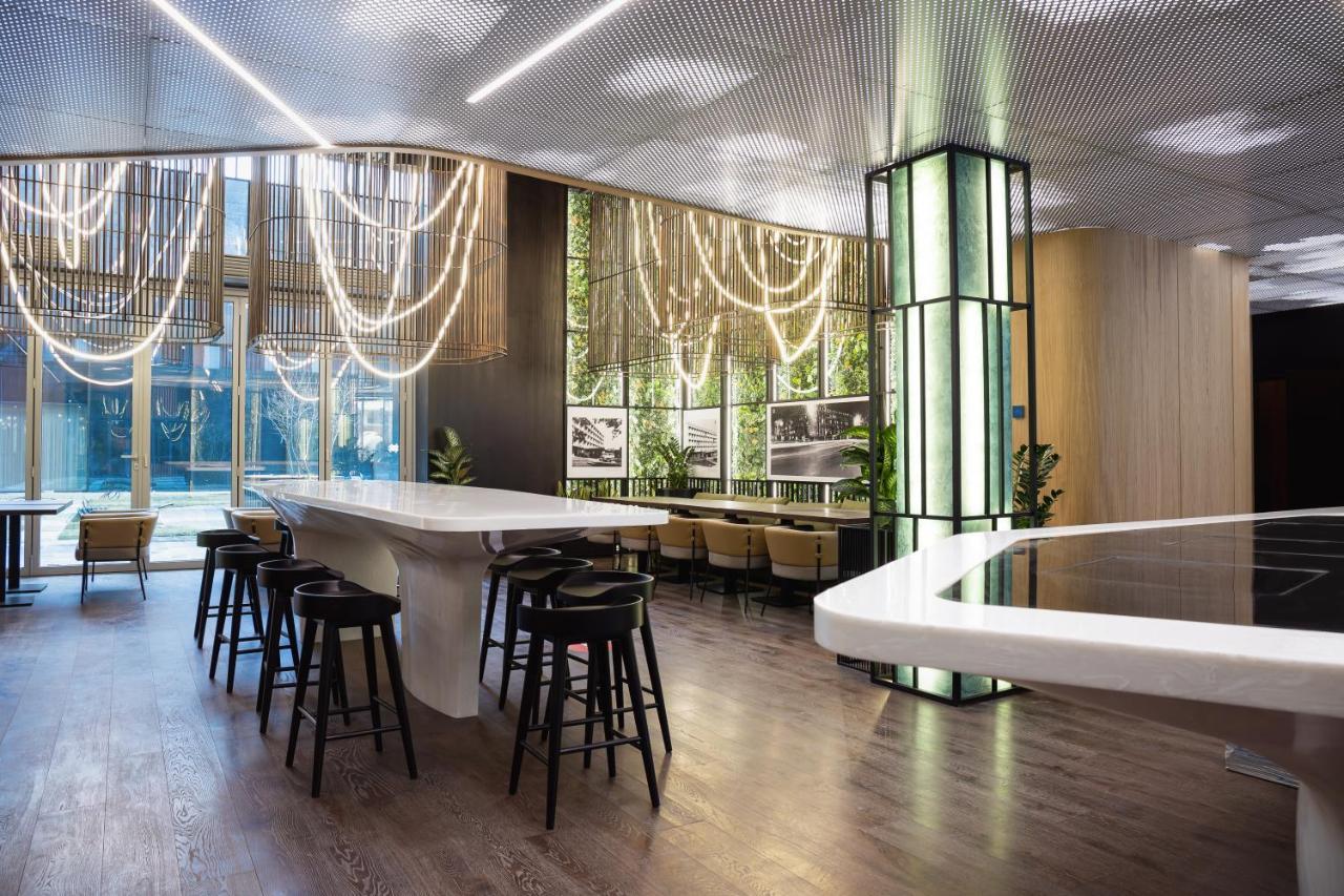 Novotel Living Almaty Jetisu ภายนอก รูปภาพ