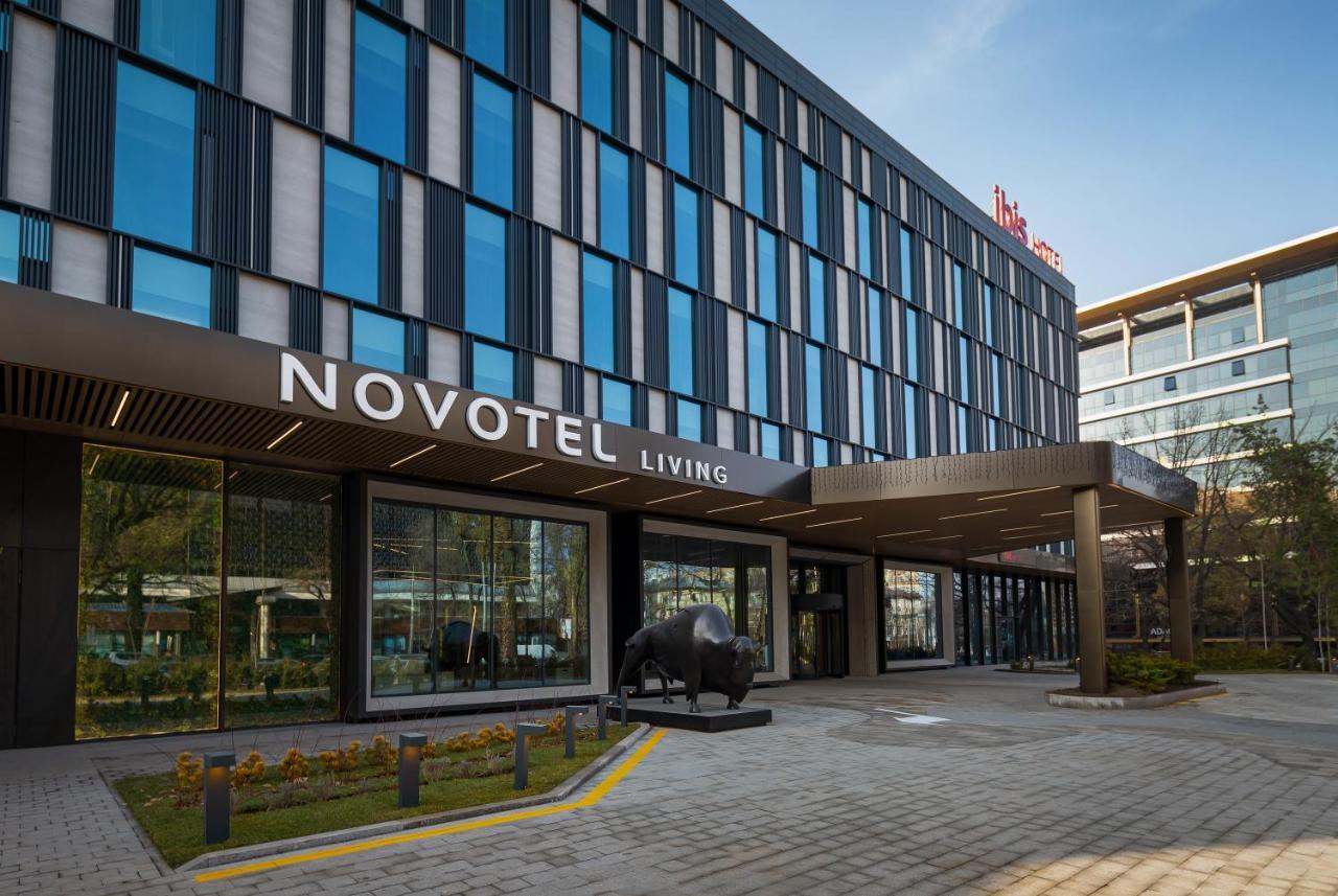 Novotel Living Almaty Jetisu ภายนอก รูปภาพ