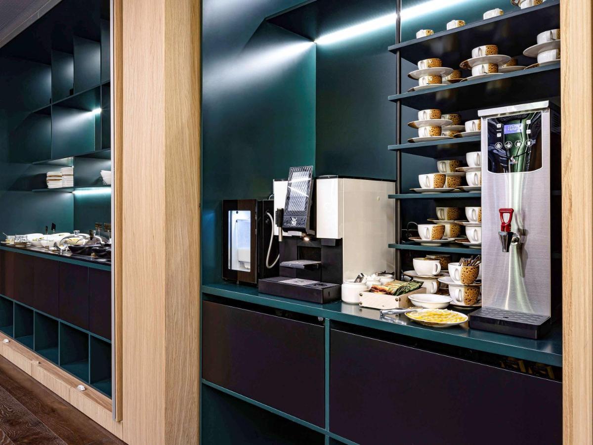 Novotel Living Almaty Jetisu ภายนอก รูปภาพ