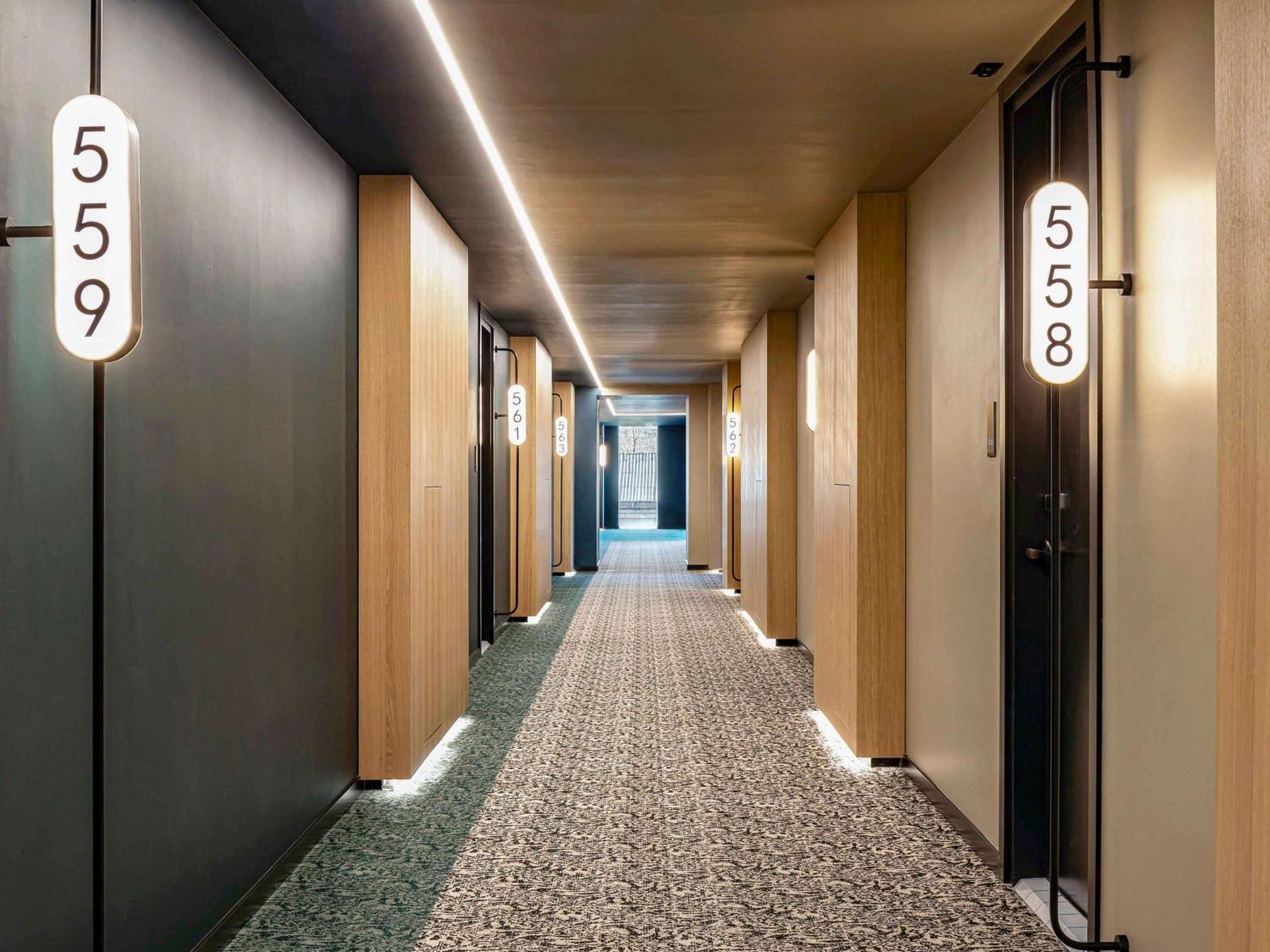 Novotel Living Almaty Jetisu ภายนอก รูปภาพ